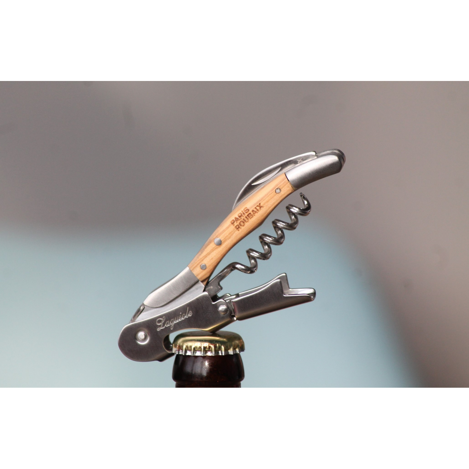 Sommelier Paris Roubaix Ouvreur Brun